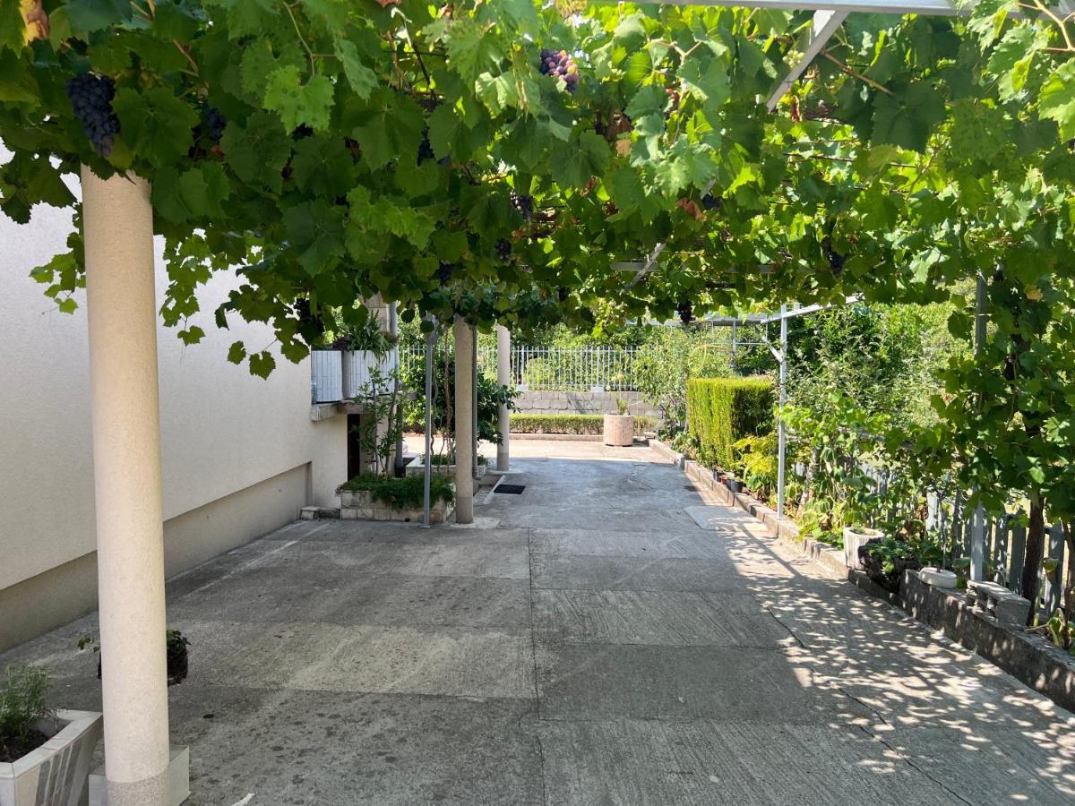Netho Apartments Brda Mrcevac Buitenkant foto